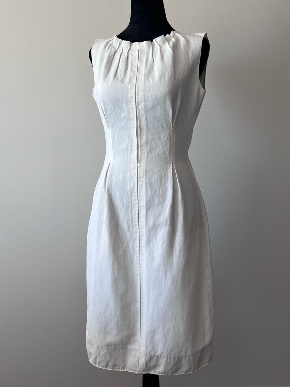 Dolce & Gabbana Linen Cotton Blend White Sleeveless Midi Sheath Dress